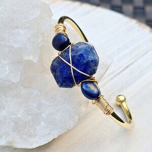 Lapis Lazuli Triple-Stone Wire Wrap Cuff – 14Kt Gold Over Copper – Handmade NWT